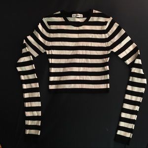 STRIPED BLACK & WHITE ZARA CROP SWEATER